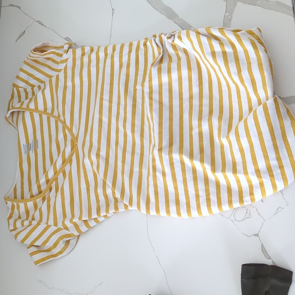 V neck maternity t shirt